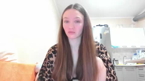 Isabella Noir online show from February 12, 11:30 pm