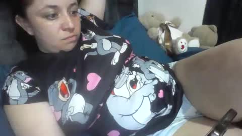 isabellaa_hills_ online show from June 3, 2:14 am