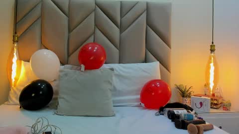 isabellafoox online show from May 10, 2:34 pm