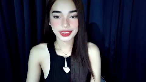 Isabelle online show from March 7, 3:12 pm