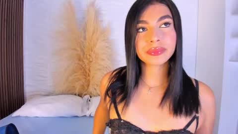 Isa online show from February 18, 10:20 pm