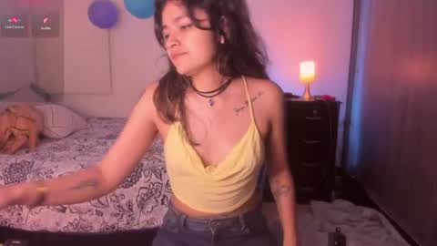 Isa online show from June 28, 2:29 am