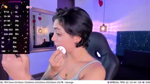 isabel  online show from March 24, 5:30 pm