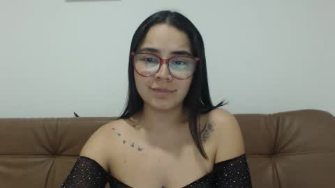 Emma online show from January 17, 3:16 am