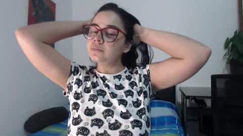 Emma online show from January 28, 3:25 am