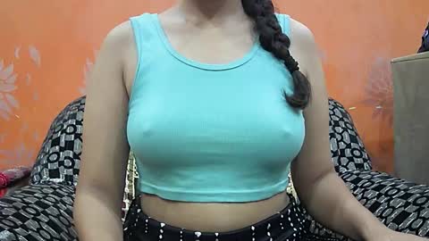 Snapshot of ishika_singh_ chatting on September 19, 2:59 am ishika_singh_ online show from September 19, 2:59 am
