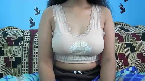 ishika_singh_ online show from December 16, 3:35 am