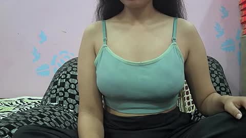 ishika_singh_ online show from March 20, 3:11 am