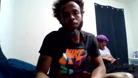 islandmaker online show from February 5, 6:39 am