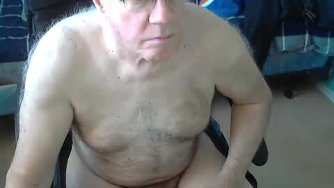 islesman22 online show from March 7, 2:34 pm