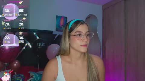 Snapshot of issabela_g1 chatting on October 26, 1:06 am issabela_g1 online show from October 26, 1:06 am