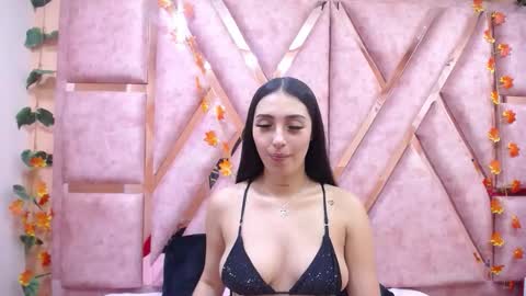 issabela_mackey_ online show from November 14, 4:03 am