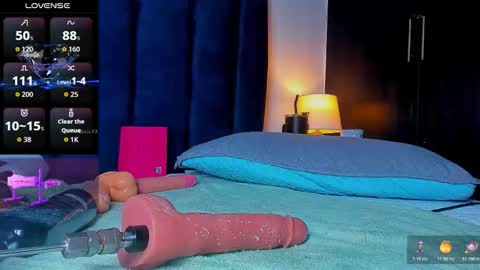 Issac online show from November 30, 5:36 am