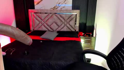 Issafoxx online show from September 13, 3:03 pm