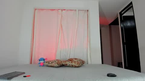 Isabella  online show from March 20, 10:48 pm