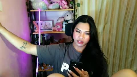 its_chloe20 online show from June 25, 6:46 pm