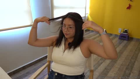 Jessi online show from January 6, 7:24 pm