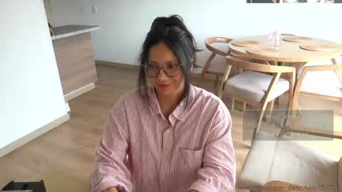 Jessi online show from April 15, 8:20 pm