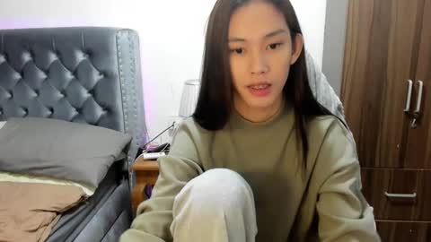 Cora online show from February 6, 4:58 pm