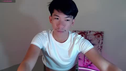 itsme_cxhennn online show from October 12, 1:15 pm