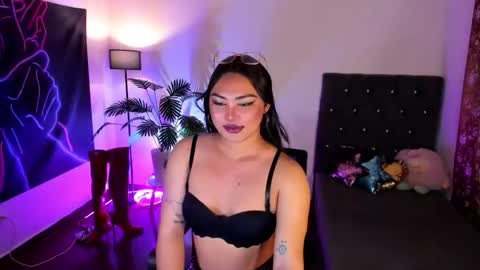 Siana online show from March 29, 8:49 am