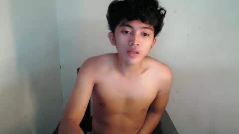 Kylixx online show from March 28, 8:27 am