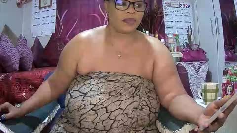 itumeleng74 online show from April 20, 5:54 am