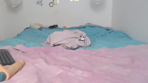 Adris online show from March 10, 7:55 am