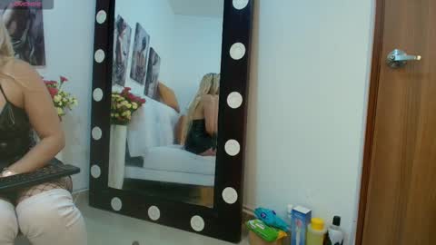 ivanna online show from November 21, 3:10 pm