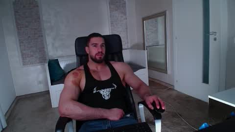 IvanHydee online show from March 8, 5:55 am