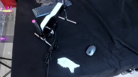 Ivis  online show from February 24, 12:52 pm