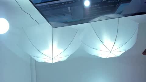 IvonJanice online show from November 20, 1:21 pm