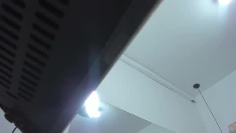 IvonJanice online show from October 9, 3:17 pm