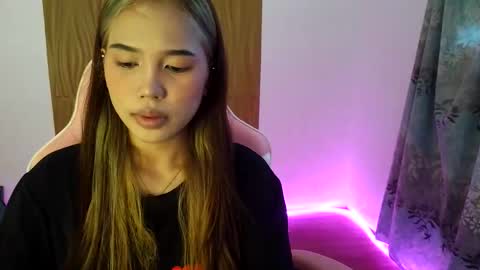 ivory_whore online show from March 1, 8:40 am