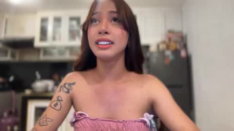 kirstenelsie online show from September 15, 1:29 am