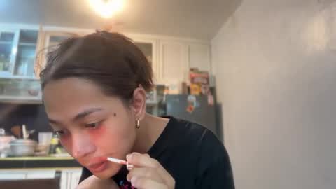 kirstenelsie online show from September 12, 12:34 am