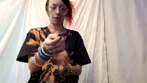 ivorytrixx online show from December 14, 7:31 pm