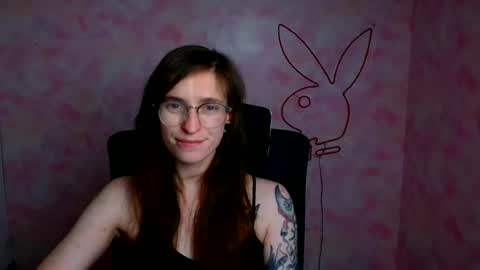 Ivy online show from June 21, 11:22 pm