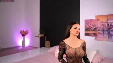 Ivy online show from June 11, 5:38 am