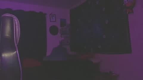 Amiee online show from April 2, 1:13 am