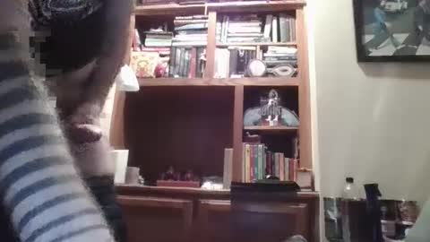 iwantuuuubad online show from February 18, 10:05 am