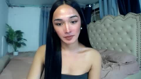 iwillcum4u_ online show from November 15, 12:45 am