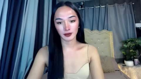 iwillcum4u_ online show from March 22, 11:25 am