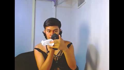 iya143 online show from October 19, 7:02 am