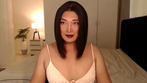 iya_hermosa online show from January 6, 5:55 am