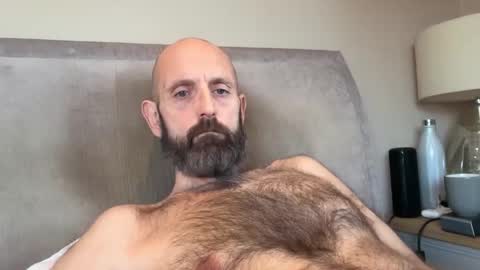 izzysboytoy1 online show from January 6, 9:13 am