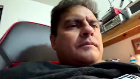 j0shua70 online show from February 18, 8:25 am