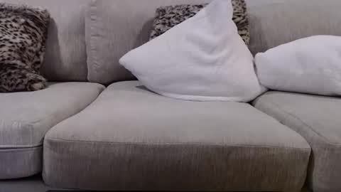 James online show from December 21, 2:45 pm