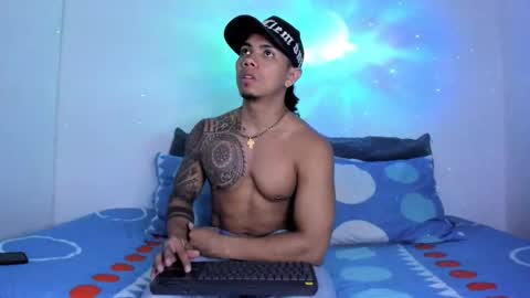 i am juan musiry independent model  online show from November 4, 3:52 am