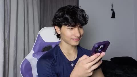 Noah online show from December 16, 2:34 pm